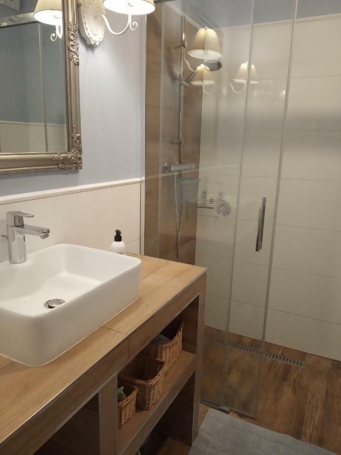 Przytulny Apartament Blisko Motlawy I Neptuna Gdansk Dış mekan fotoğraf